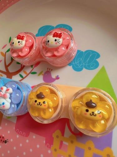 3 علب عدسات سانريو ورد