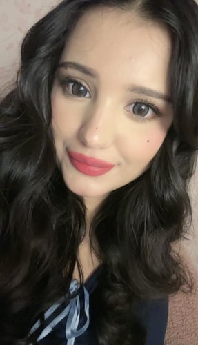 محدد شفاه درجه 6