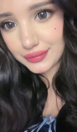 محدد شفاه درجه 6