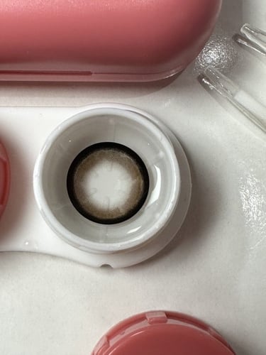 برولاك زوج عدسات سنوية