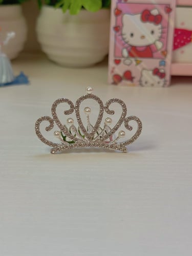 تاج الاميرات اللؤلؤي