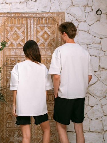 تيشيرت أبيض