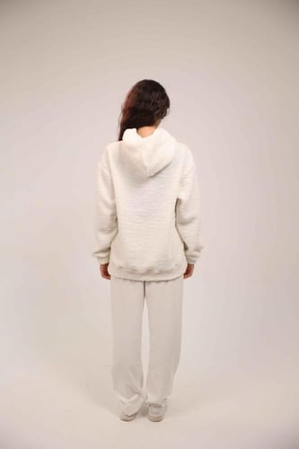 هودي ابيض فرو