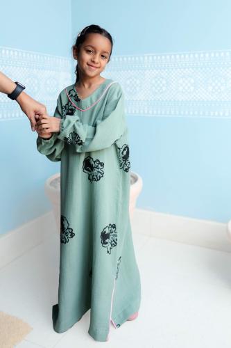 نسيبة حافظ x ثوب صغيري كفتان أخضر - بنات