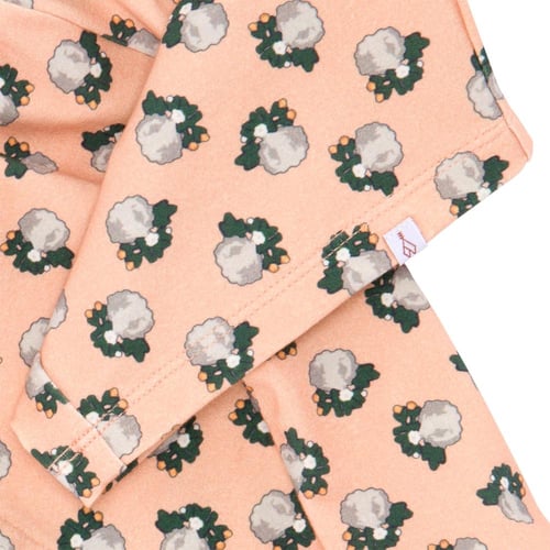 بلوزة اكمام قصيرة و شورت مشمشي