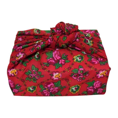 صندوق هدية - قطعتين أبيض/ليلكي بربتوز + بطانية