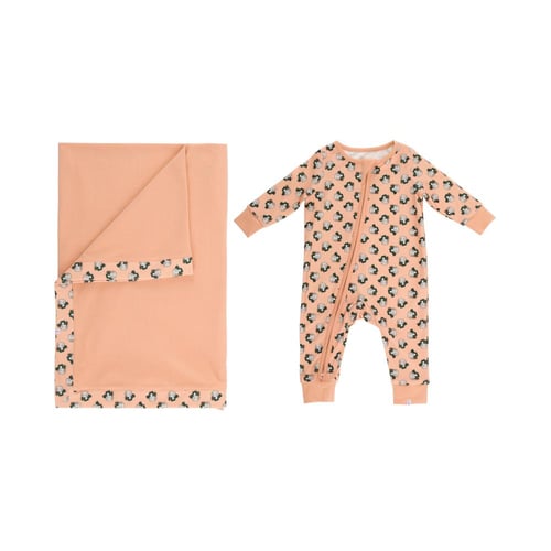 صندوق هدية - قطعتين مشمشي بربتوز + بطانية