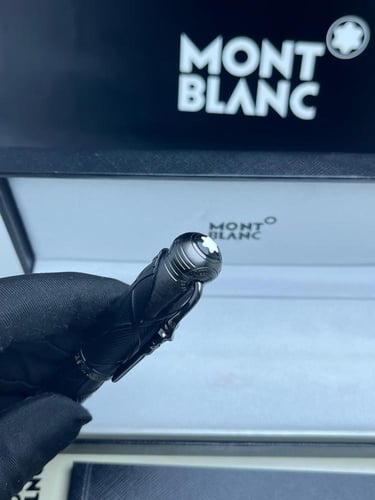 قلم مونت بلانك درجة أولى