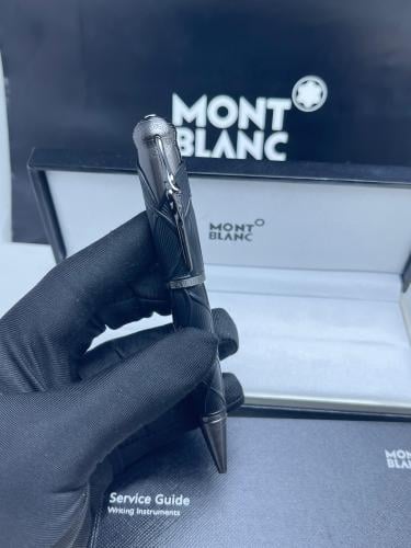 قلم مونت بلانك درجة أولى