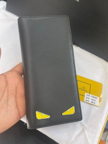 محفظة فندي درجة أولى