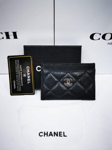 محفظة شانيل