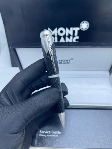 قلم مونت بلانك درجة أولى