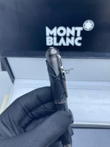 قلم مونت بلانك درجة أولى