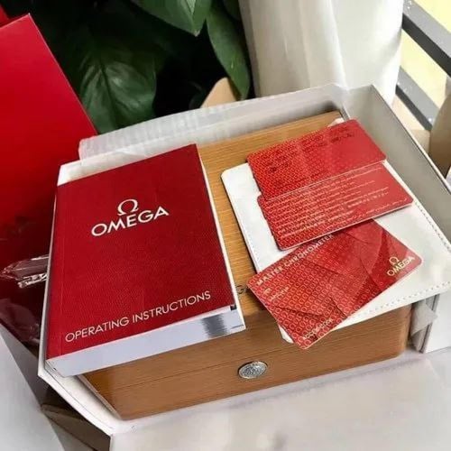 ساعة أوميغا كونستليشن النسائية كوبي سويس