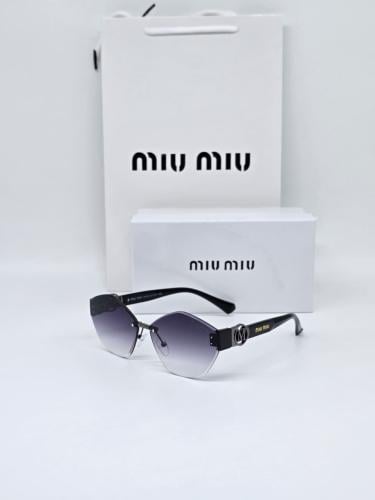 نظارة ميو ميو