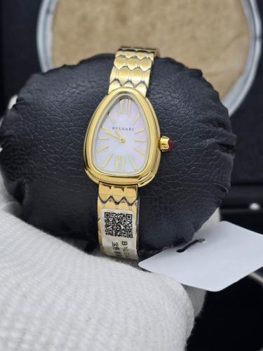 ساعة بولغاري النسائية