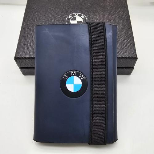 BMW بوك للجنسين