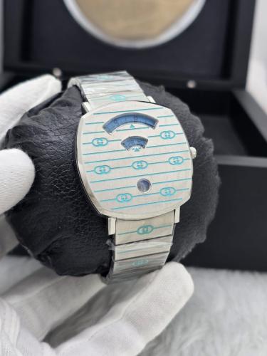 ساعة قوتشي رجالية