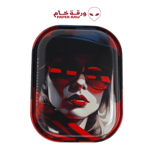 صحن مس روز مع غطاء