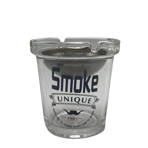 طفاية سجائر زجاجية