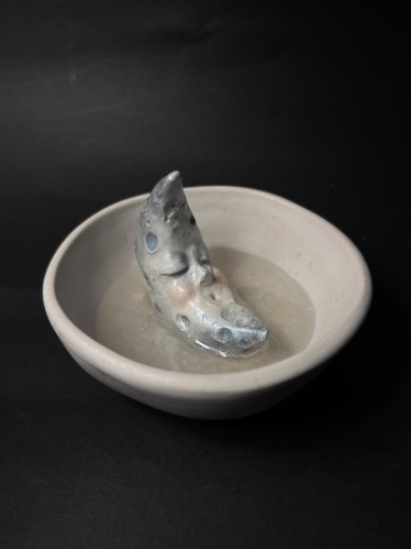 Moon incense holder