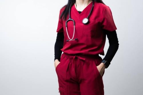 سكراب نسائي احمر