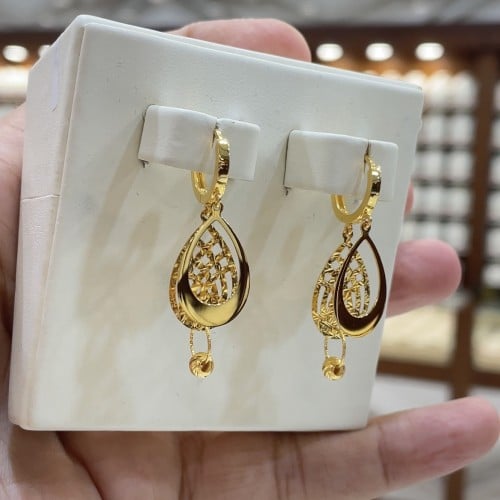 حلق ذهب عيار 21الوزن 4.72