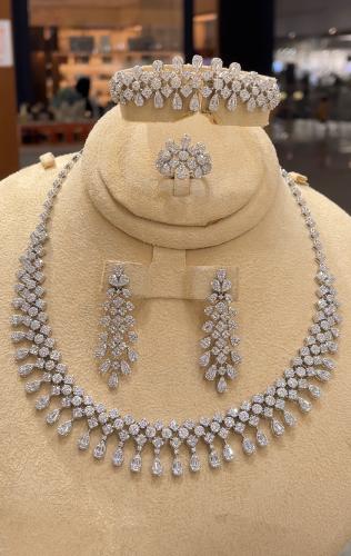 طقم فضه كامل تصميم الماس عيار 925