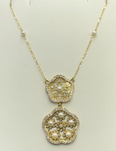 عقد ذهب عيار 18الوزن 3.29