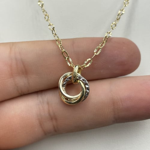 عقد ذهب عيار 18الوزن 4.57