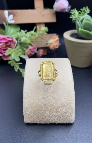 خاتم ذهب عيار 21الوزن 3.92 المقاس 7ونص امريكي