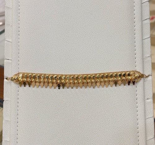 ‏عقد ذهب مزنط رمش العروس وزن 10.54