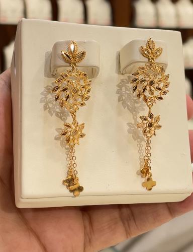 حلق ذهب عيار 21 الوزن 5.08