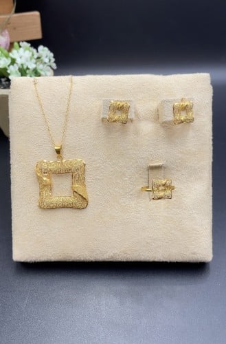 نص طقم ذهب عيار 21الوزن 6.78
