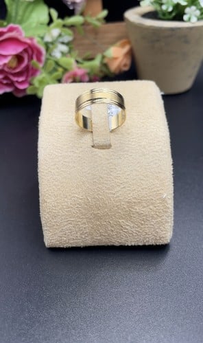 دبله ذهب عيار 18الوزن 3.23المقاس 7امريكي