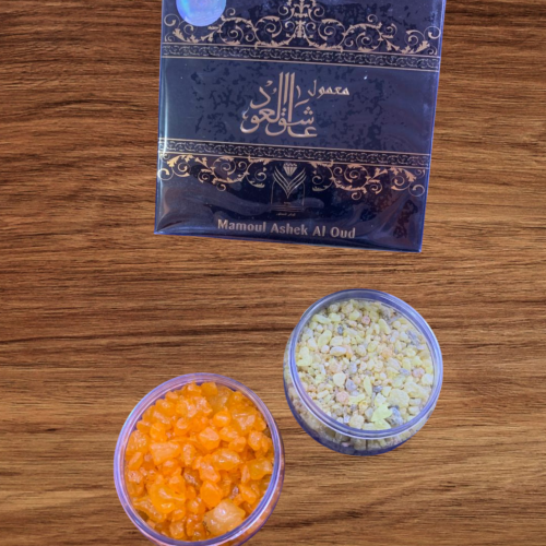 مجموعة بخور تحتوي على ( معمول عاشق العود - علبة مس...
