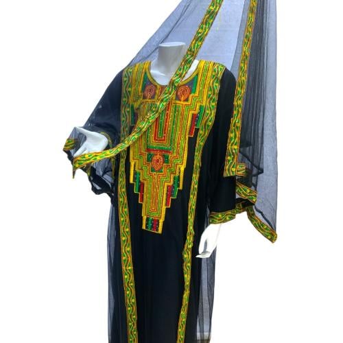 جلابية تل (مسرح ) مع الطرحة والداخلية