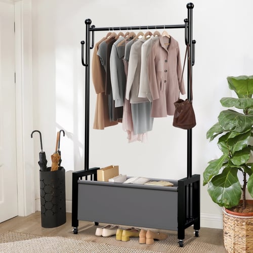 علاقة ملابس مع سلة سفلية عمود اسود بسلة اسود