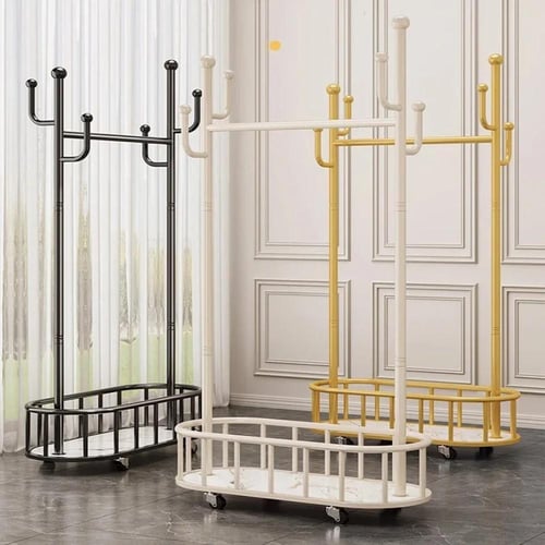 علاقة ملابس بسلة تخزين سفلية وعجلات