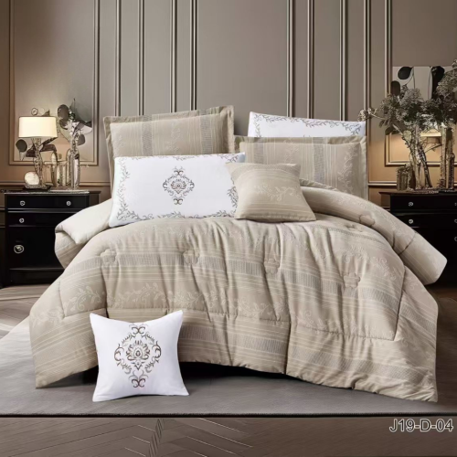 لحاف نفرين 8 قطع جاكار