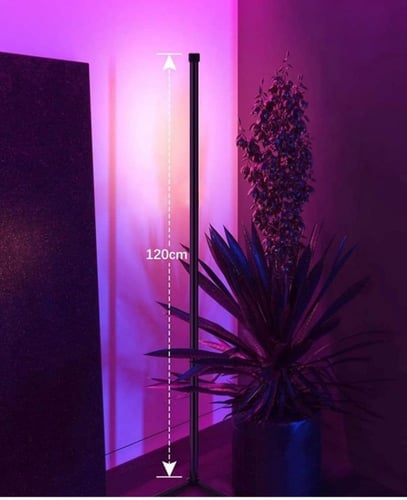 مصباح ارضي من الفضاء اللوني