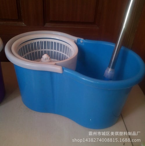 ممسحة دوارة 360 درجة بلاستيك ازرق اخضر