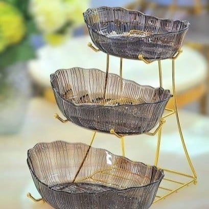 شيالة حلويات اكرلك ٣ خانات