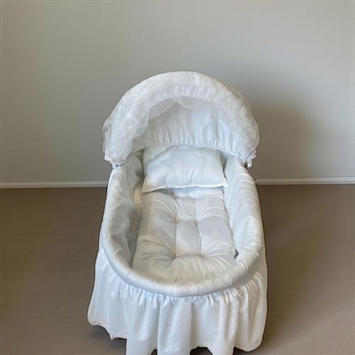 سلة موسى مع القاعدة بعجلات