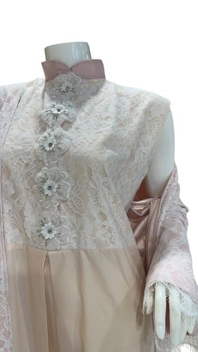 طقم نسائي دانتيل فاخر