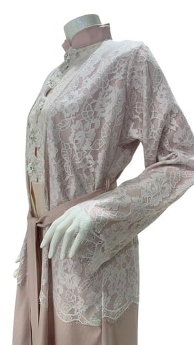 طقم نسائي دانتيل فاخر