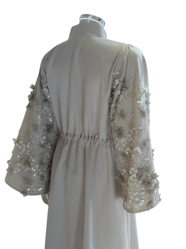 قميص مطرز فاخر