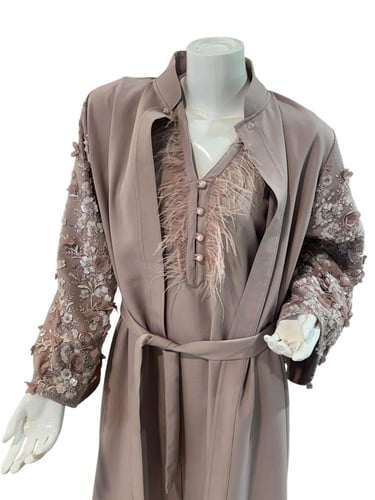 طقم مطرز فاخر