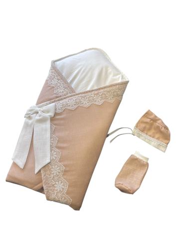 مدس مواليد مطرز وردي ترابي