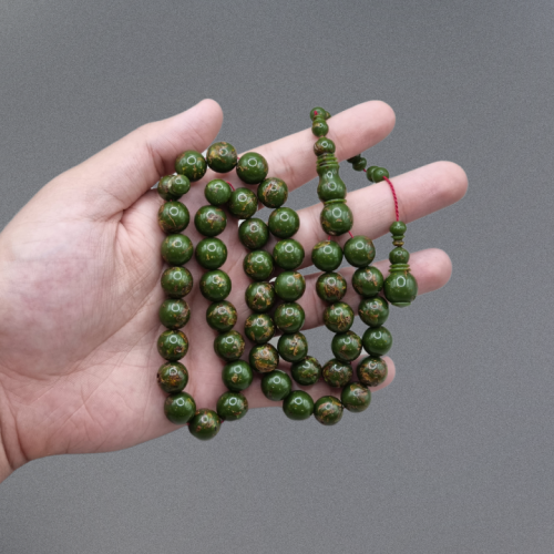 سبحة ورد ريحة ثابتة